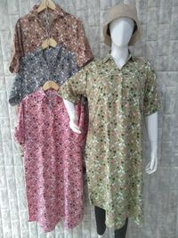 M 79 07 Dress Krah Pdk Motif